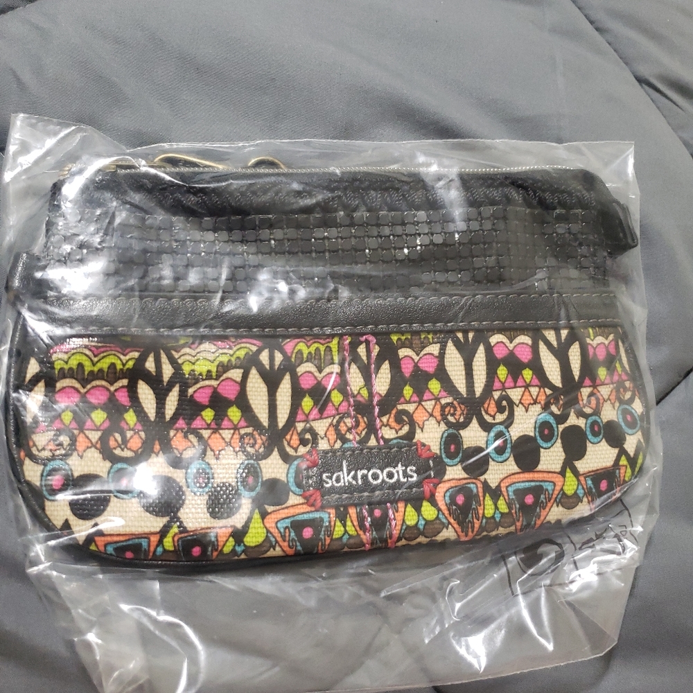 The Sak - Sakroots - Large Piece Wristlet